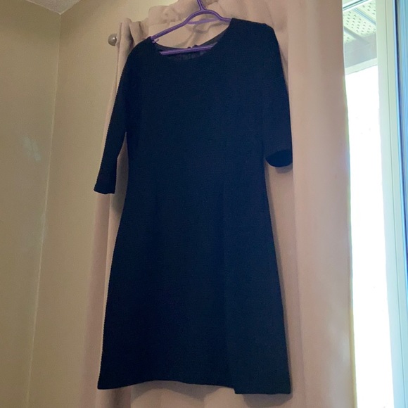 Black dress - Picture 1 of 1